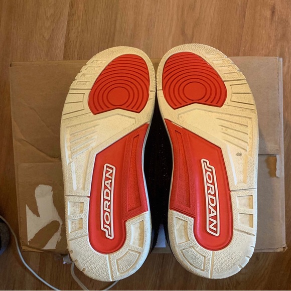 2018 Anna Wintour X wmns Air Jordan 3 ‘Retro Black’ - Picture 7 of 9